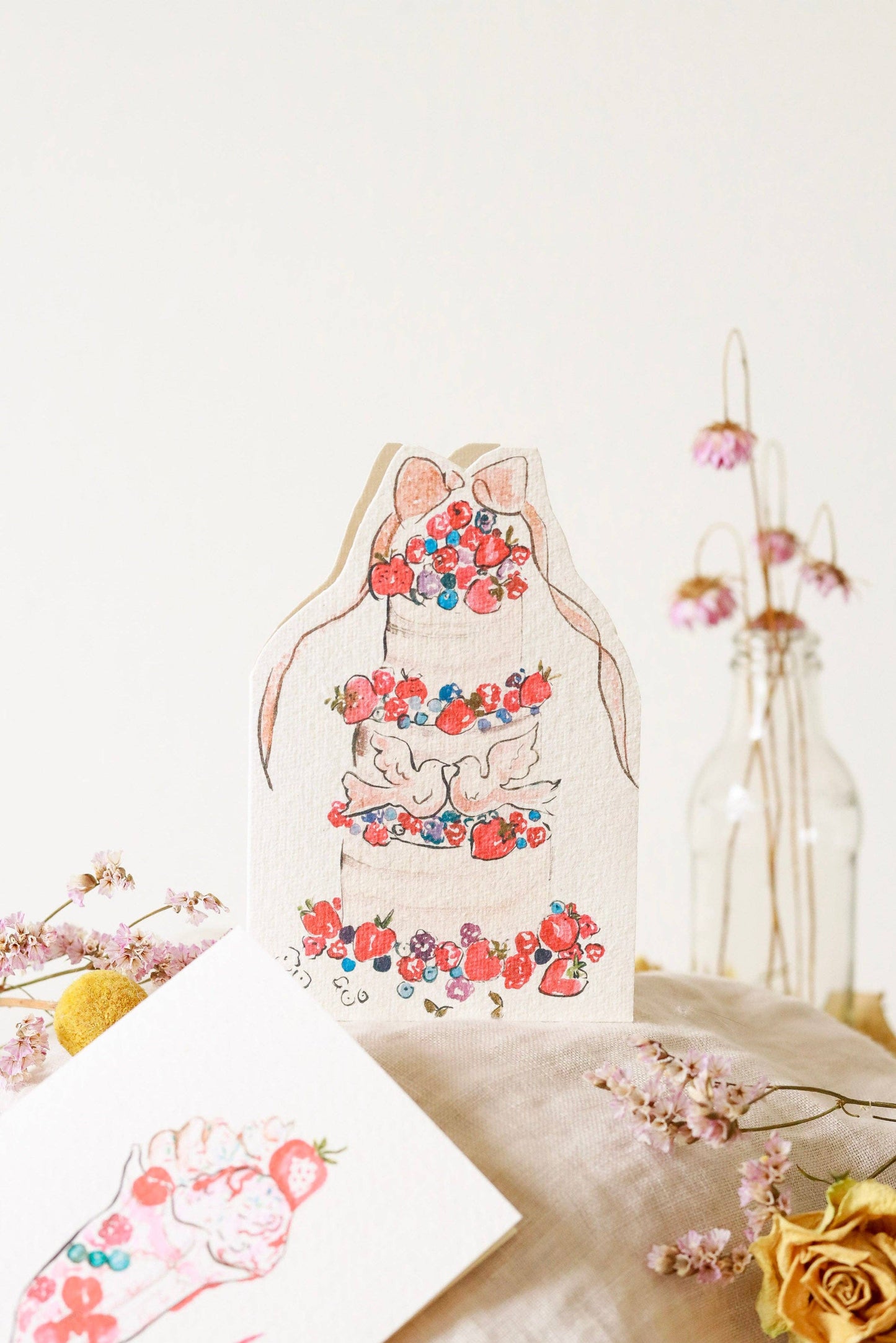 Berry gateaux hand-cut card