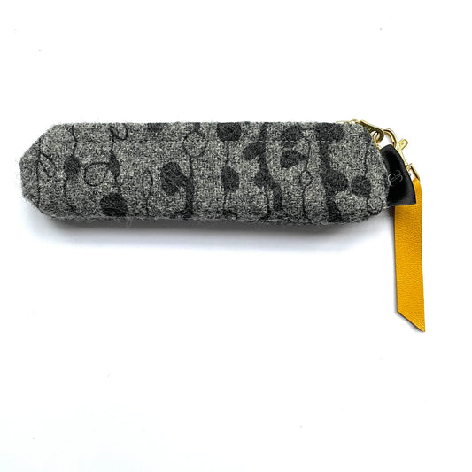 Ann Charlish| Poppy Silkscreen Printed Harris Tweed Pouch Grey Small
