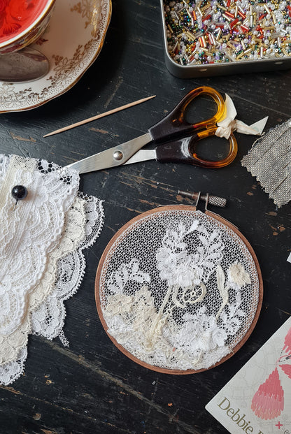 Nottingham Lace Appliqué Craft Kit: 3 Hoops