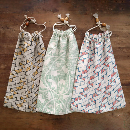 Natural Linen Drawstring Bag by Thorody
