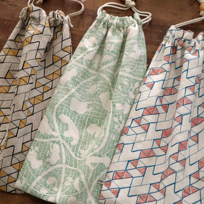 Natural Linen Drawstring Bag by Thorody